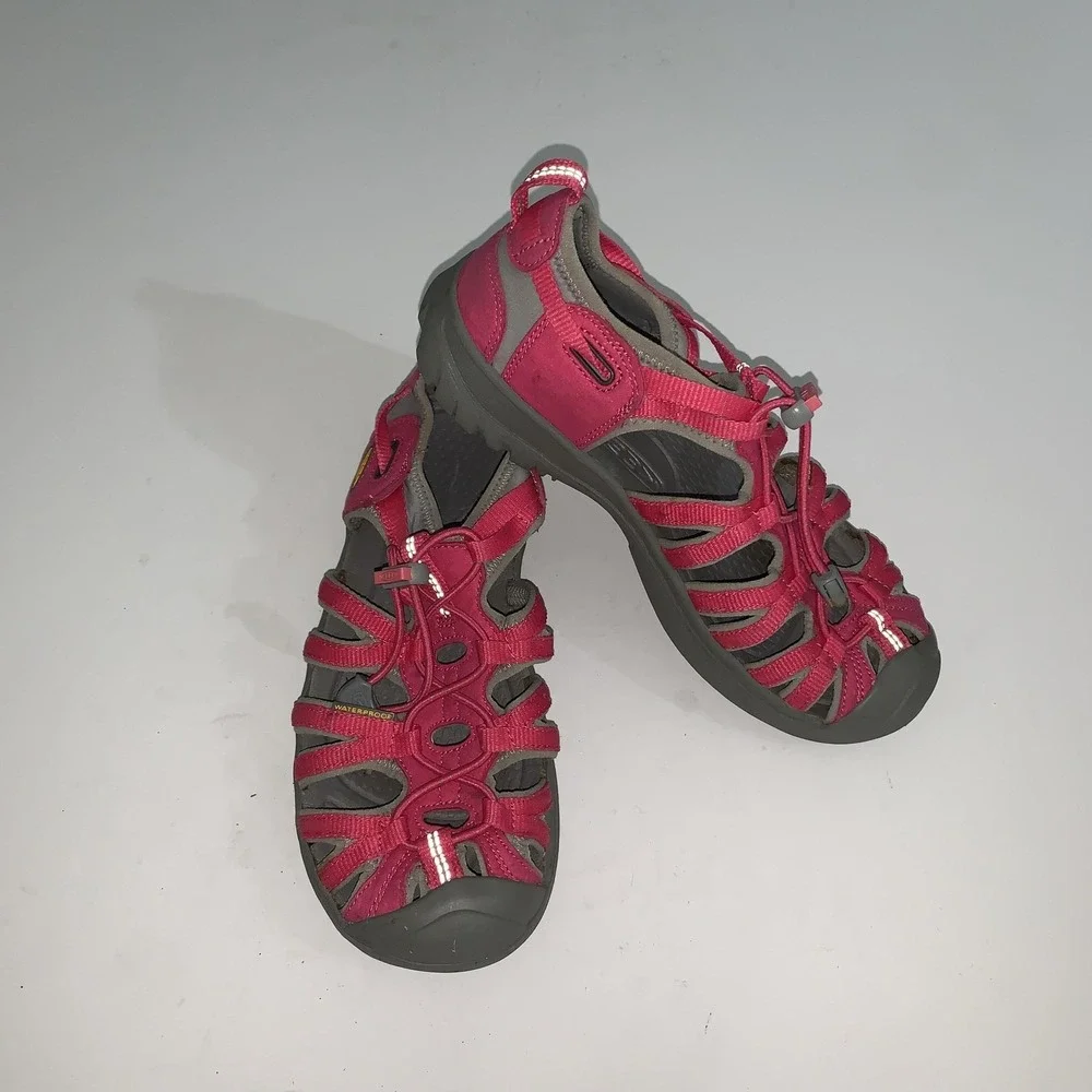 KEEN Shoes Youth Size 5 Pink Waterproof Closed Toe Sandals Hiking Trail EU 37